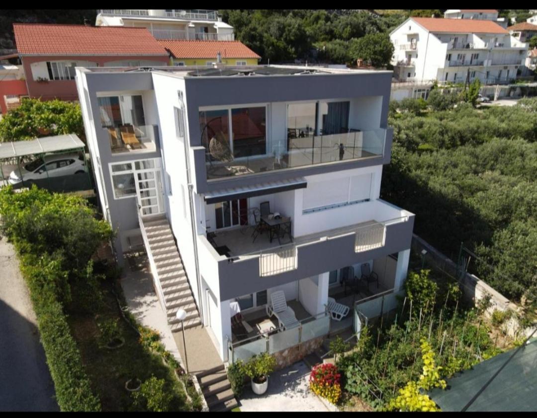 Apartments Anaivana Trogir Exterior foto