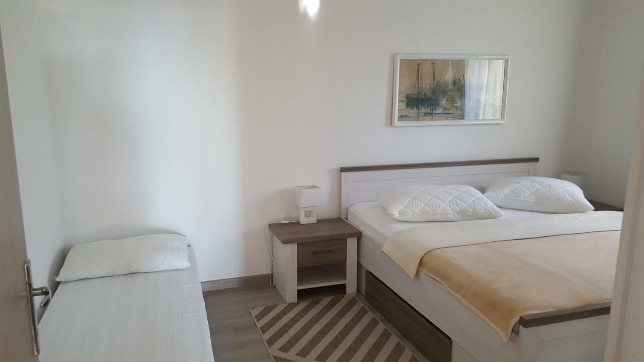 Apartments Anaivana Trogir Exterior foto