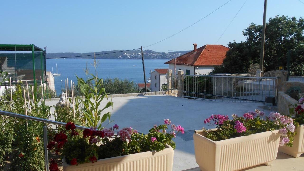 Apartments Anaivana Trogir Exterior foto
