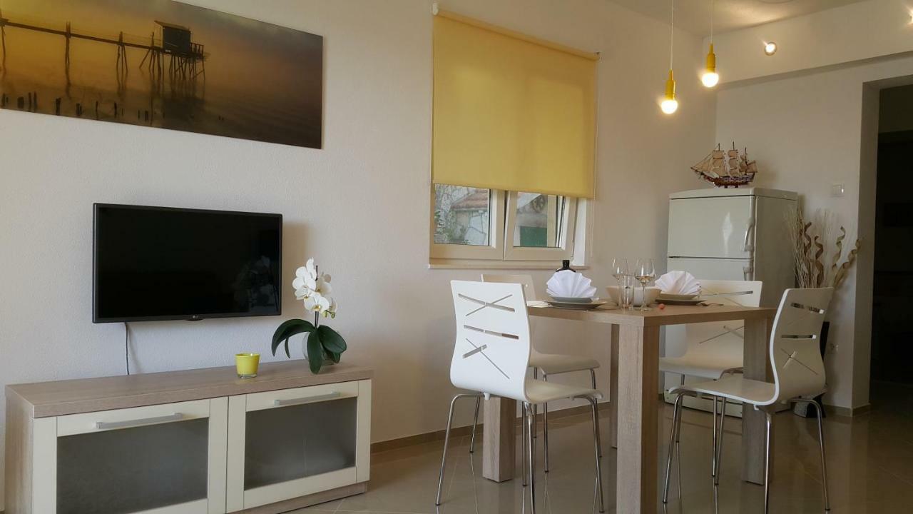 Apartments Anaivana Trogir Exterior foto